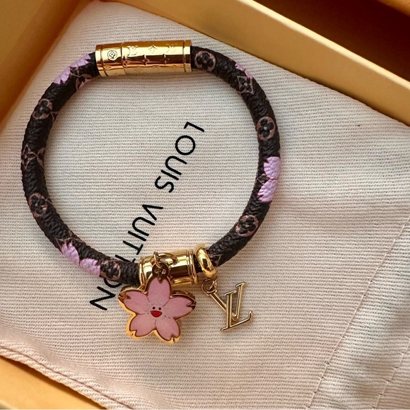 Louis Vuitton x Takashi Murakami Pink Flower Charm Monogram Bracelet - Picture 2 of 5